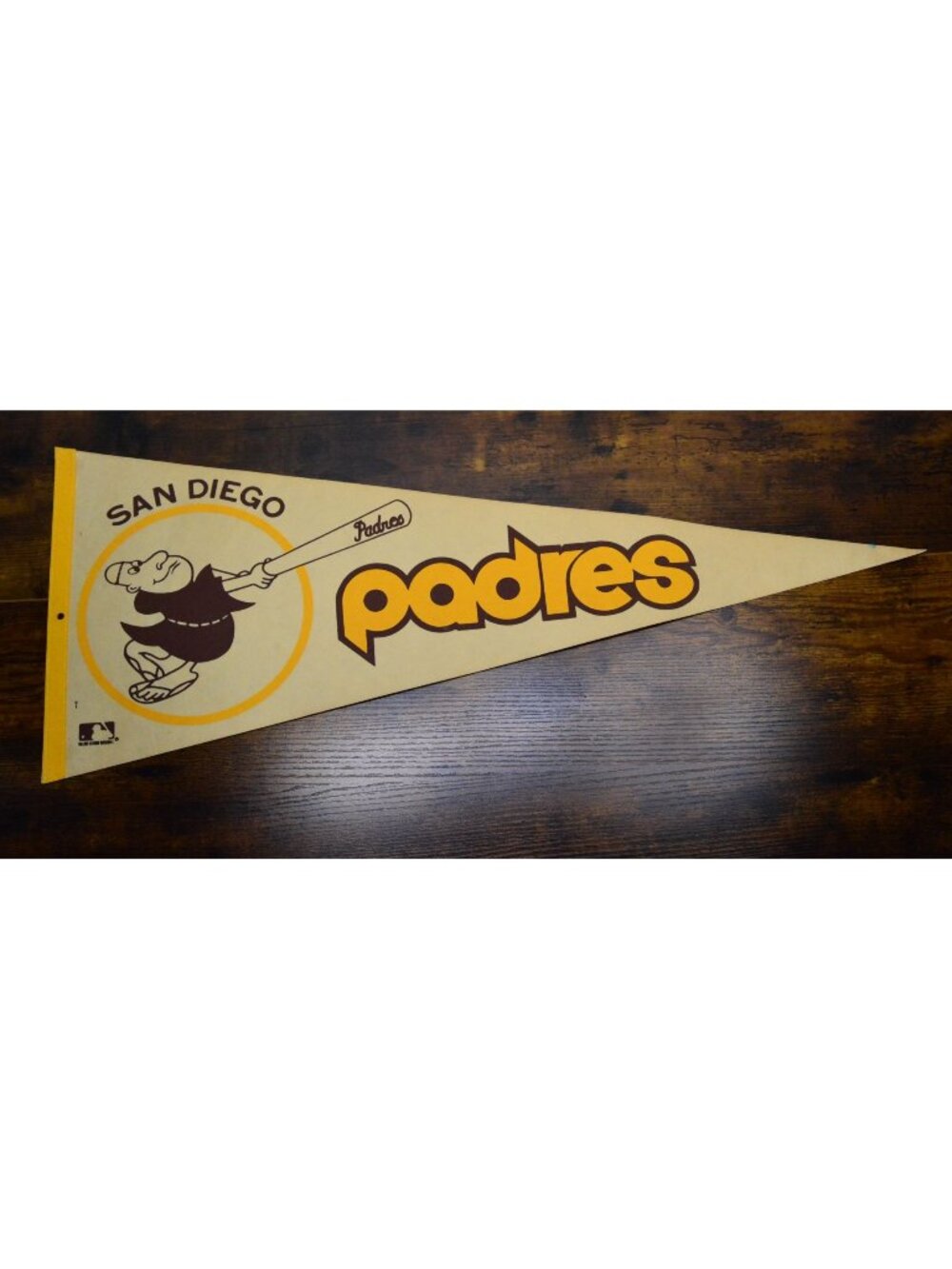 Vintage MLB San Diego Padres pennant baseball collectible 30 inches